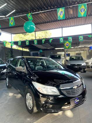 CHEVROLET ONIX 1.0 MPFI LS 8V FLEX 4P MANUAL CHEVROLET ONIX 1.0 MPFI LS 8V FLEX 4P MANUAL